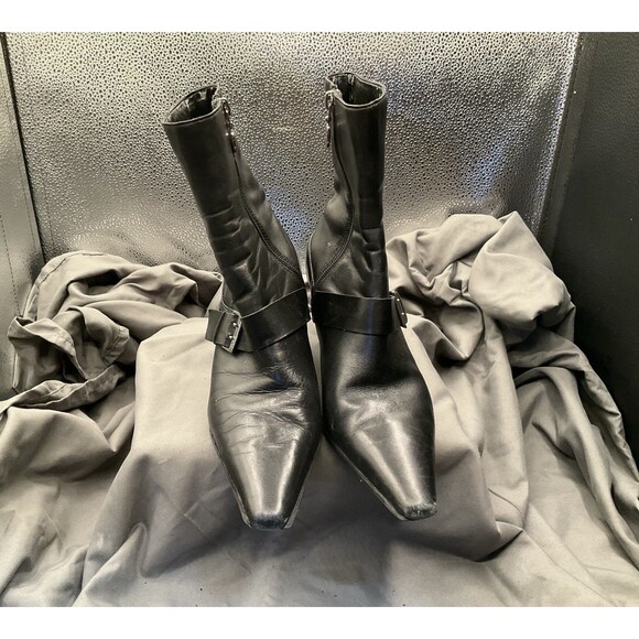 Joan & David CIRCA 7 M CJSKIP Black LEATHER Ankle Booties Boots~Gently Used - Picture 4 of 11